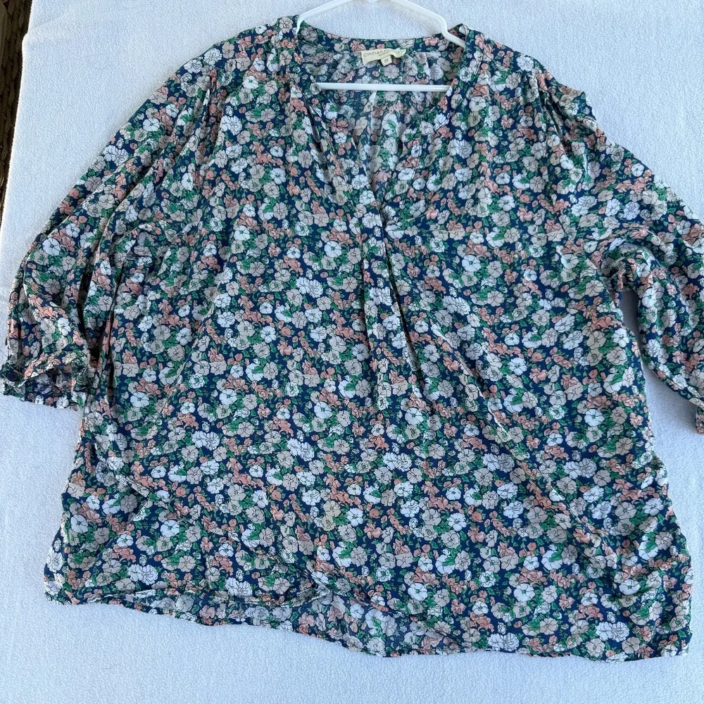 Cynthia Rowley Women's Plus Blouse - Picture 7 of 10